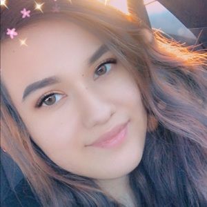 Meet your Posher, Dulce